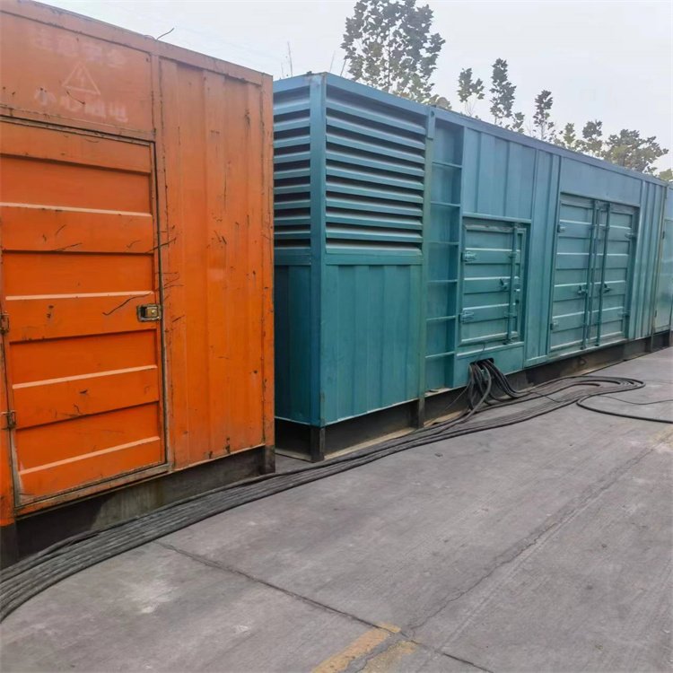 利州如何选择适合 600kW 柴油发电机组的热继电器?
